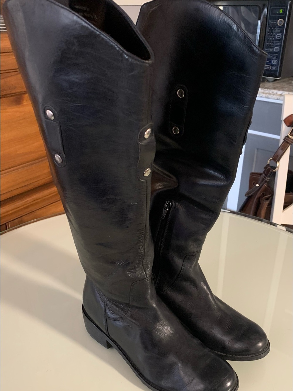 Black Leather Knee-High Women's Riding Boots Naughty Monkey 8